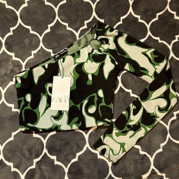 ZARA One Shoulder Ring Crop Top, Size S and L - Picture 2 of 8